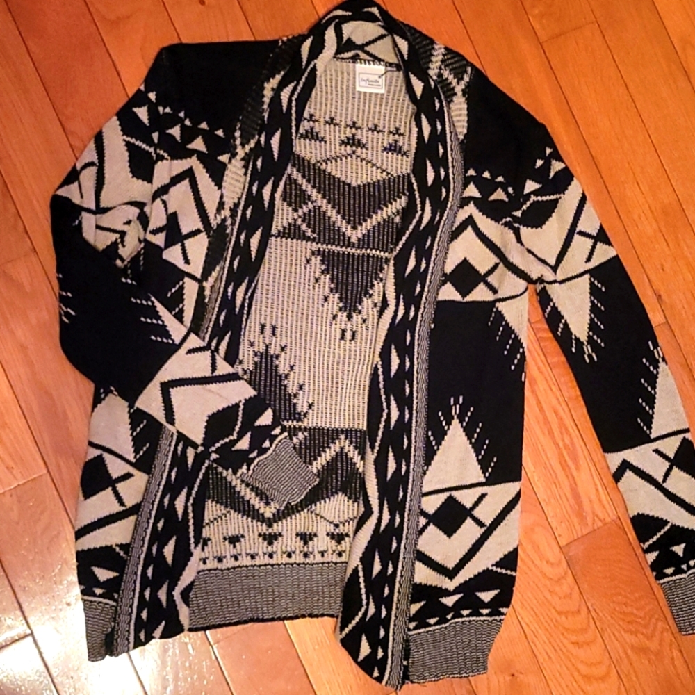 Aztec Cardigan, Infiniti Design, Small